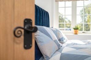 Fer et planche à repasser, accès au Wi-Fi (inclus), literie fournie