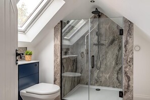 Hair dryer, towels - 5 Bed in Walberswick (oc-m30723) (Walberswick)