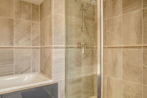 Towels - 2 Bed in Withypool (oc-c30940) (Withypool)