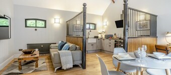 1 Bed in Nant-y-derry (oc-s30805)