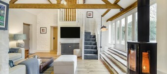 4 Bed in Nant-y-derry (oc-p30804)