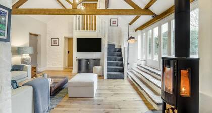 4 Bed in Nant-y-derry (oc-p30804)