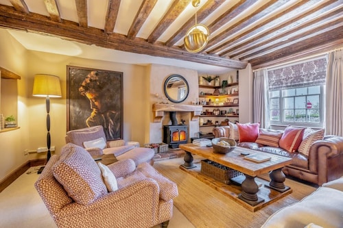 5 Bed in Walsingham (oc-r30796)