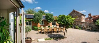 5 Bed in Walsingham (oc-r30796)