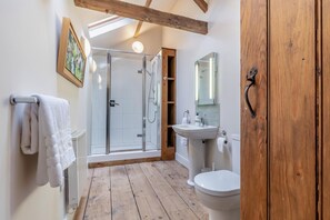 Towels - 6 Bed in Walsingham (oc-r30797) (Little Walsingham)