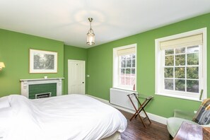 1 chambre, accès au Wi-Fi (inclus), literie fournie