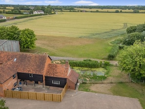 Exterior - 5 Bed in Roxwell (oc-t30824) (Roxwell)