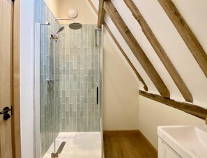 Towels - 3 Bed in Wilby (oc-n30229) (Wilby)