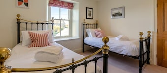 3 Bed in Penzance (oc-k20665)