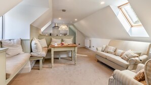 TV - 1 Bed in East Anstey (oc-w31023) (East Anstey)