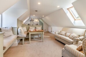 TV - 1 Bed in East Anstey (oc-w31023) (East Anstey)