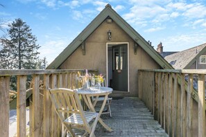Outdoor dining - 1 Bed in East Anstey (oc-w31023) (East Anstey)