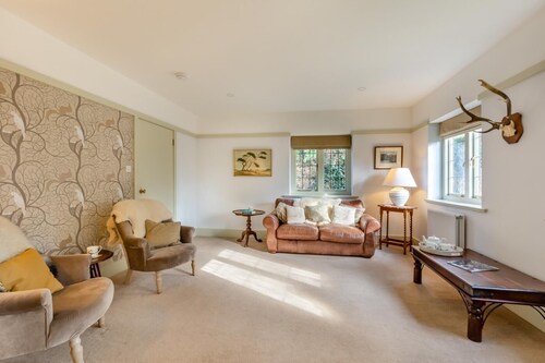 2 Bed in East Anstey (oc-h31024)