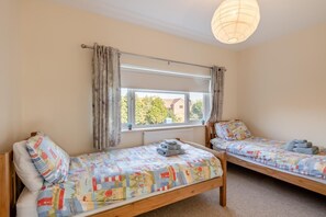Iron/ironing board, free WiFi, bed sheets - 2 Bed in Heacham (oc-l31030) (Heacham)