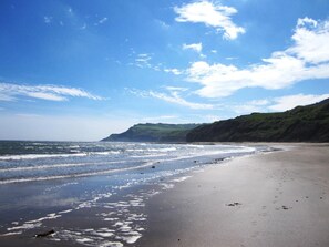 Beach - 1 Bed in Ravenscar (oc-p30830) (Fylingdales)