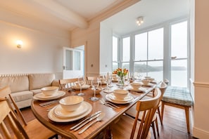 Dining - 7 Bed in Tenby (oc-b30996) (Tenby)