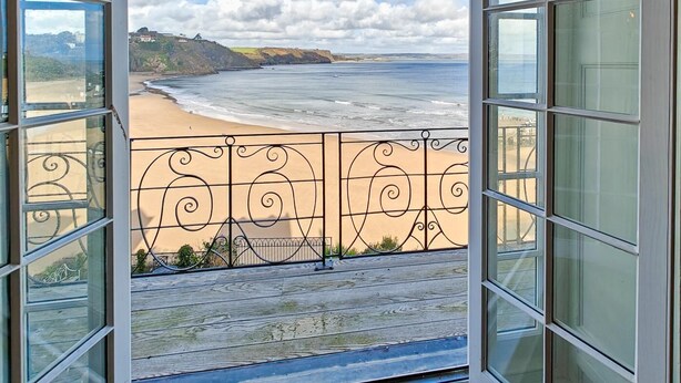 Interior - 7 Bed in Tenby (oc-b30996) (Tenby)