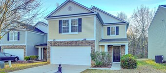 4BR Pet-Friendly Charlotte Home | 6 Mi to CLT