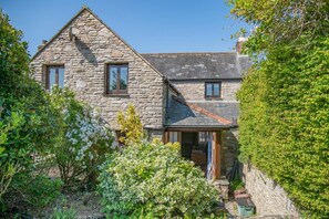 Exterior - 2 Bed in Corfe Castle (oc-a30970) (Corfe Castle)