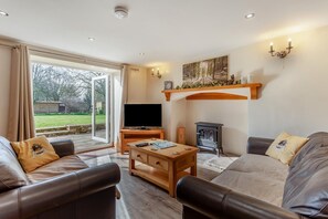 TV - 3 Bed in Littledean (oc-g31084) (Littledean)