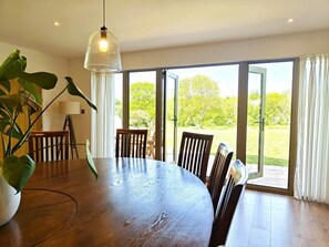 Dining - 6 Bed in Docklow (oc-d31042) (Docklow)
