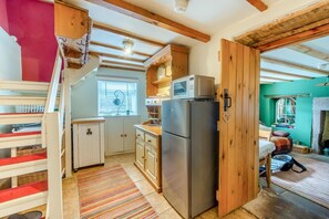 Interior - 1 Bed in Starkholmes (oc-q30994) (Matlock Bath)
