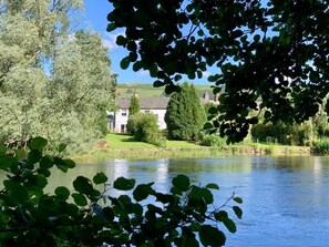 Property grounds - 2 Bed in Pooley Bridge (oc-l31060) (Pooley Bridge)