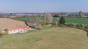 Property grounds - 5 Bed in Postwick (oc-w30947) (Postwick)