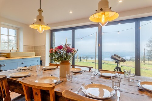 4 Bed in Llangower (oc-f31072)