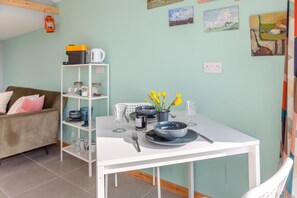 Dining - 1 Bed in Ffestiniog (oc-c31093) (Ffestiniog)