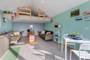 TV - 1 Bed in Ffestiniog (oc-c31093) (Ffestiniog)