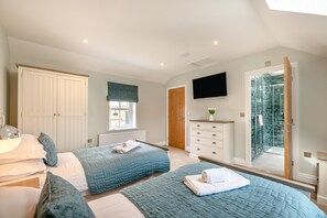 مكواة/لوح كي وواي فاي مجانًا وملاءات أسرّة