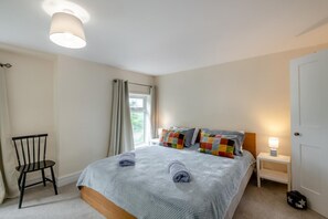 Iron/ironing board, free WiFi, bed sheets - 2 Bed in Reedham (oc-c31116) (Haddiscoe)