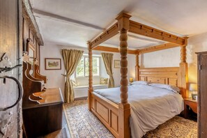 مكواة/لوح كي وواي فاي مجانًا وملاءات أسرّة