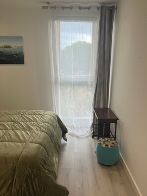 Iron/ironing board, WiFi, bed sheets - Spacious T3 in Grau-du-Roi, secure residence near beach and town center (Le Grau-du-Roi)