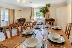 Dining - 3 Bed in Llantwit Major (oc-l31865) (Llantwit Major)