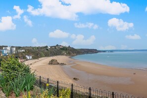 Beach - 2 Bed in Tenby (oc-o31794) (Tenby)