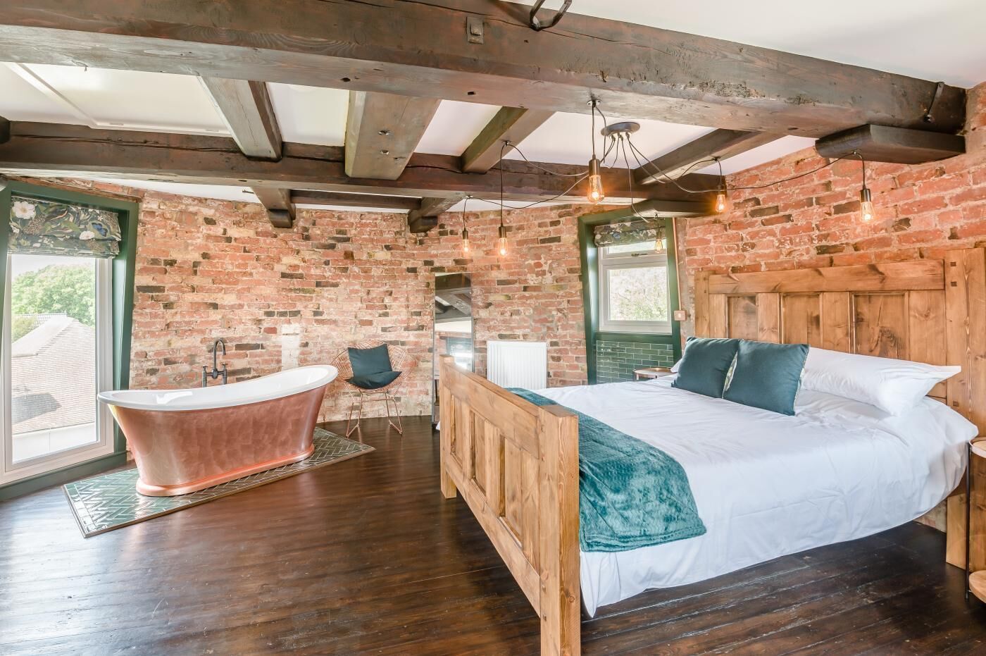 Bügeleisen/Bügelbrett, kostenloses WLAN, Bettwäsche