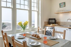 Dining - 2 Bed in Saunton (oc-k31006) (Saunton)