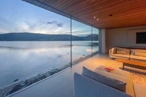 4 Bed in Cove (oc-r31840)