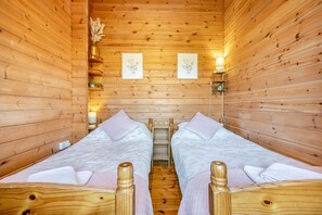 3 Schlafzimmer, kostenloses WLAN, Bettwäsche