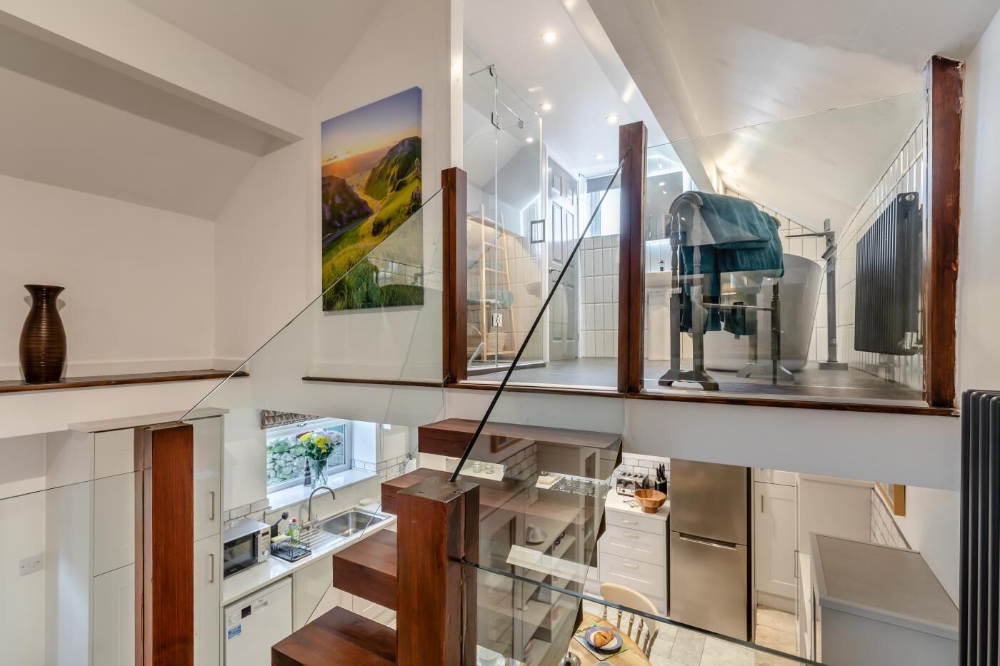 Oven, dishwasher, cookware/dishes/utensils