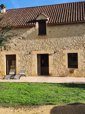 Exterior - Grange des Endrevis (Saint-André-d'Allas)