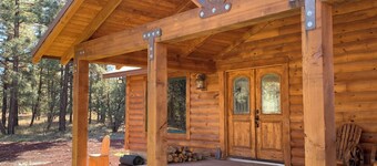 Private Luxury cabin near Williams on Historic Ranch 15 minutes from Williams!