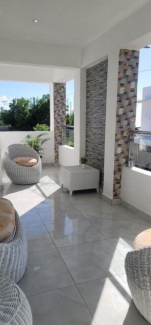 Property grounds - OCEAN FRONT 4 BED ROOM FABULOSE APT. ESPECTACULAR OCEAN VIEWS. With POOL. (La Romana - Playa caleta)