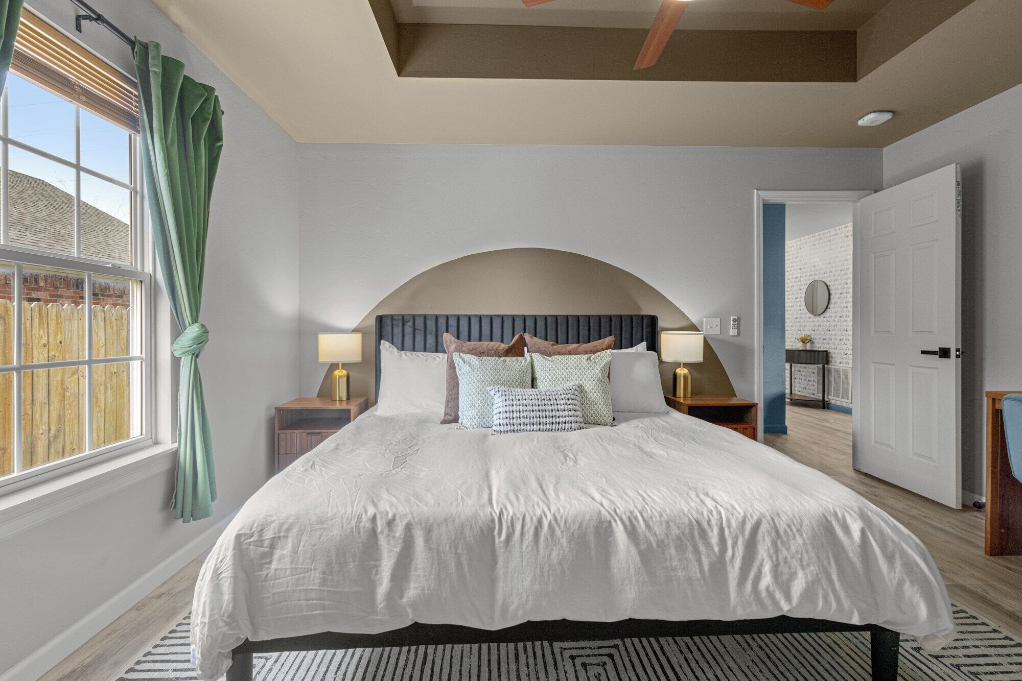 Fer et planche à repasser, Wi-Fi, draps fournis