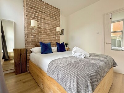 Clerkenwell Apartments by PrimeCityHosts F1