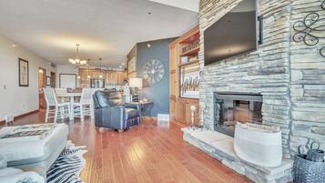 Smart TV, fireplace, video games