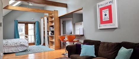 Ferros/tábuas de passar roupa, Wi-Fi, roupa de cama