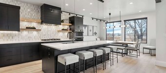 Classy Corner Retreat | Hot Tub + Fireplace